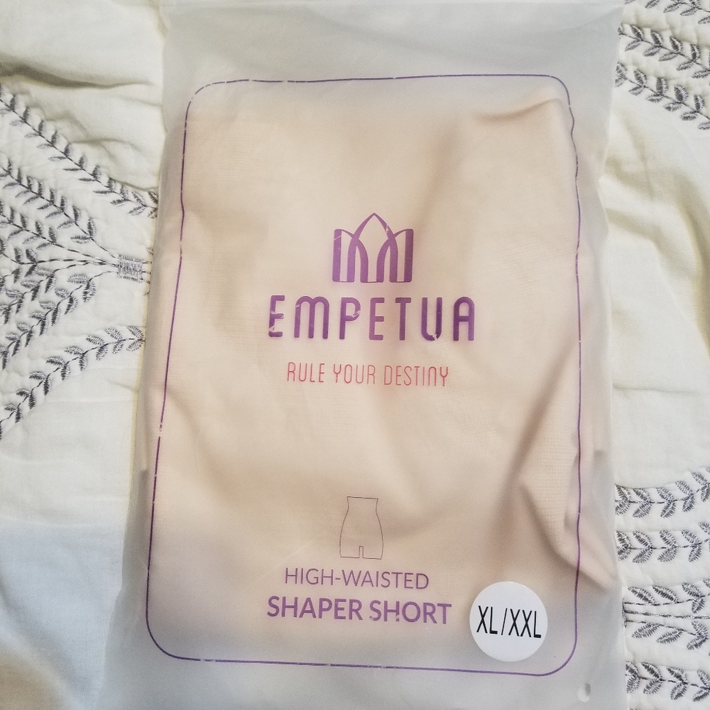 High wasted shaper short